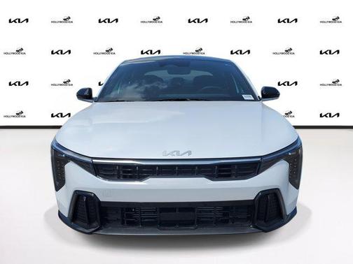2025 Kia K4 GT-Line Turbo