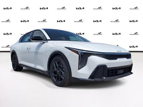 2025 Kia K4 GT-Line Turbo