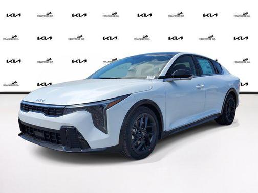 2025 Kia K4 GT-Line Turbo