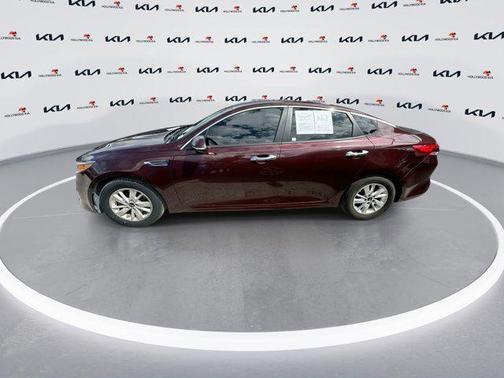 2018 Kia Optima LX