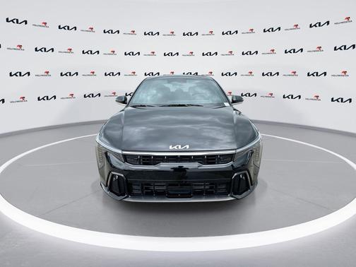 Aurora Black Pearl 2026 Kia K4 GT-Line Turbo