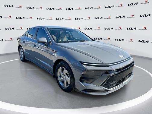 Transmission Blue 2025 Hyundai SONATA SE