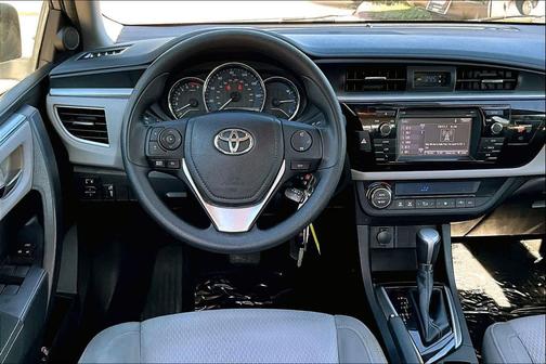 2015 Toyota Corolla LE Plus