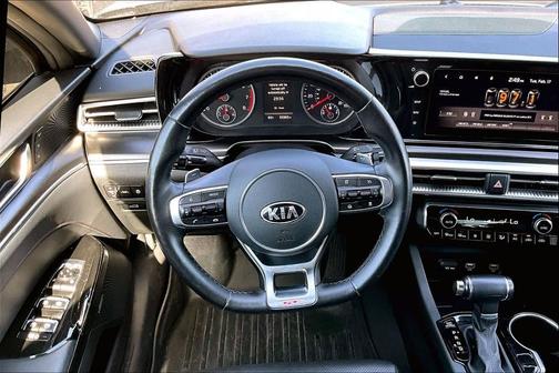 2021 Kia K5 GT