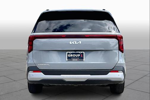 2025 Kia Carnival EX