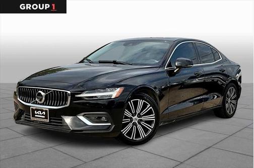 2022 Volvo S60 T5