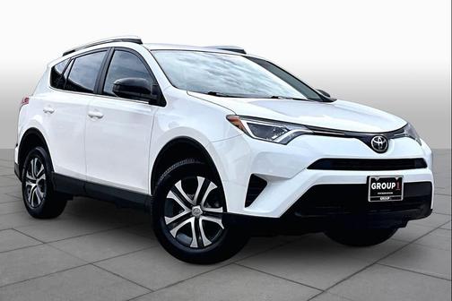 Super White 2017 Toyota RAV4 LE