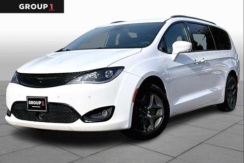 2018 Chrysler Pacifica Touring-L Plus