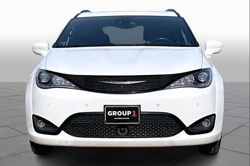 2018 Chrysler Pacifica Touring-L Plus