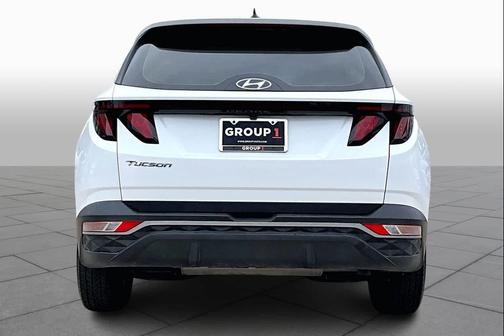 2022 Hyundai TUCSON SE