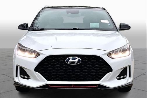2020 Hyundai Veloster Base