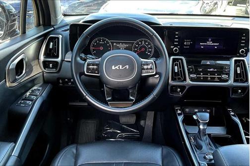 2022 Kia Sorento EX