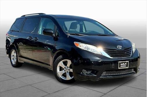 2014 Toyota Sienna LE