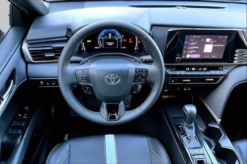 Reservoir Blue 2025 Toyota Camry SE