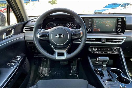 2021 Kia K5 LXS