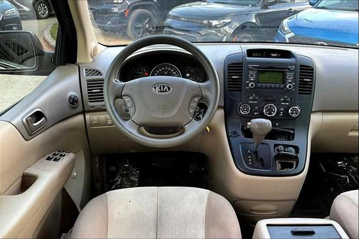 2014 Kia Sedona LX