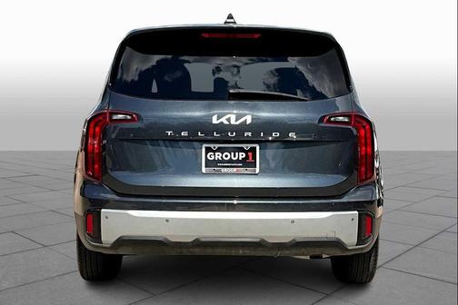 2024 Kia Telluride LX