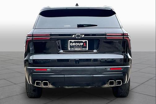 Mosaic Black Metallic 2024 Chevrolet Traverse LT