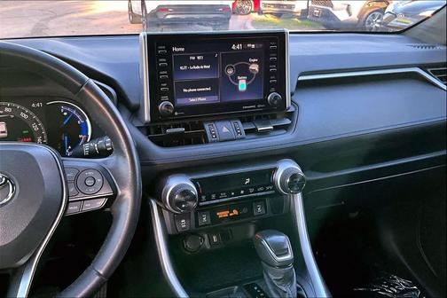 2021 Toyota RAV4 Hybrid SE