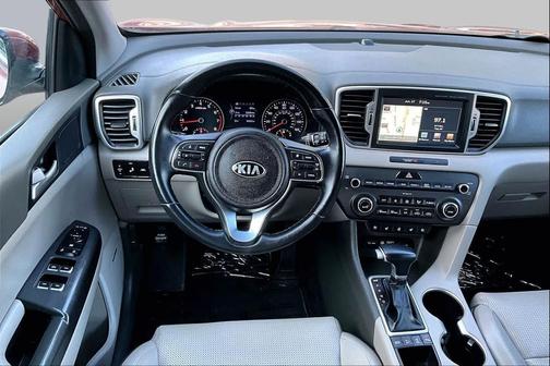 Hyper Red 2017 Kia Sportage EX