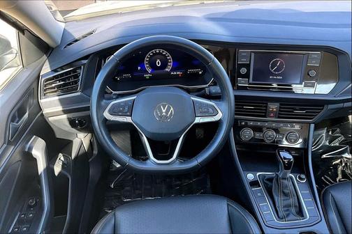 2024 Volkswagen Jetta 1.5T SE