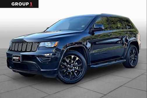 Diamond Black Crystal Pearlcoat 2018 Jeep Grand Cherokee Altitude