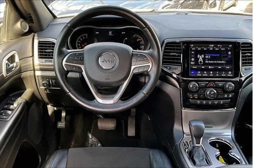 2021 Jeep Grand Cherokee Laredo