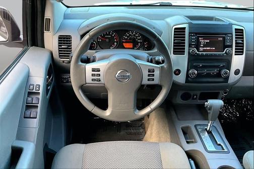 2015 Nissan Frontier SV