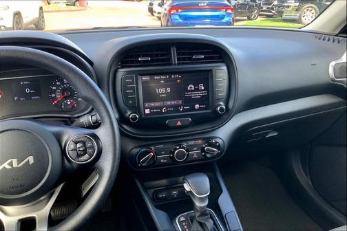 2022 Kia Soul LX