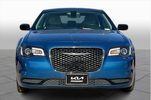 2021 Chrysler 300 Touring