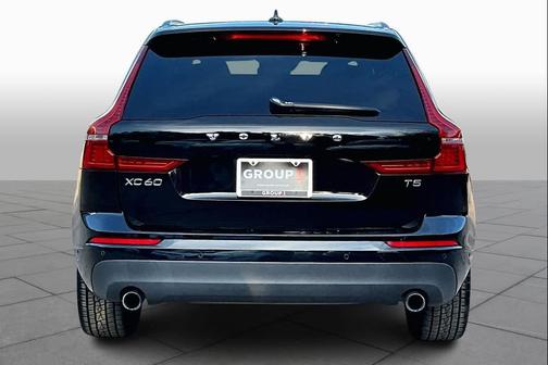 2019 Volvo XC60 T5 Momentum