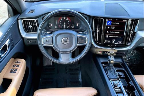 2019 Volvo XC60 T5 Momentum
