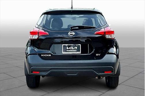 2018 Nissan Kicks SV