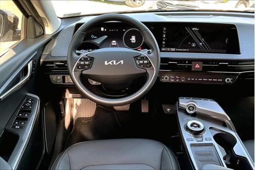 2023 Kia EV6 Wind