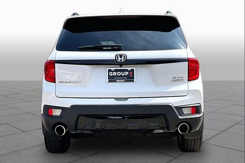 Platinum White Pearl 2023 Honda Passport AWD Elite