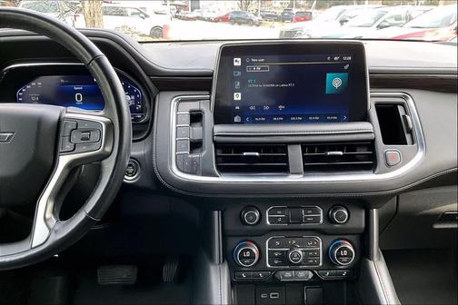 2022 Chevrolet Suburban 4WD Z71