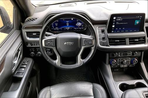 2022 Chevrolet Suburban 4WD Z71