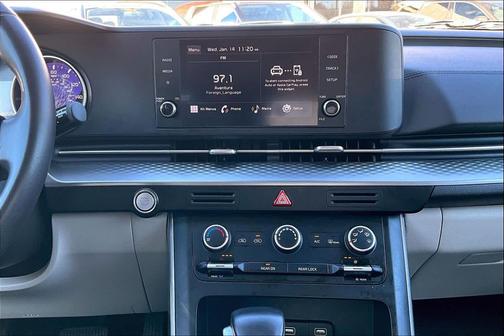 2024 Kia Carnival LX