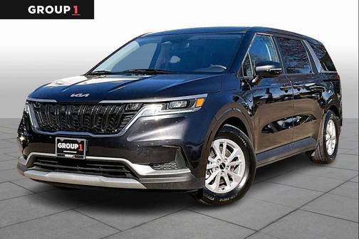 2024 Kia Carnival LX