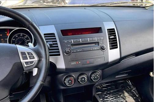 2012 Mitsubishi Outlander SE
