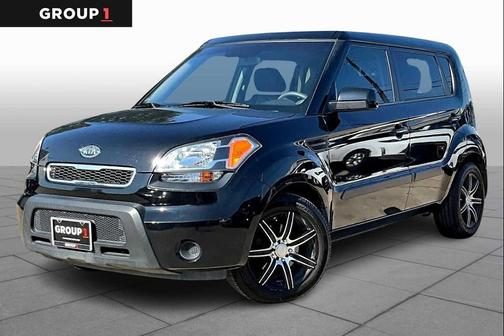 2011 Kia Soul +