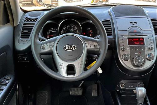 2011 Kia Soul +