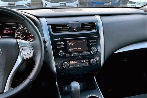 2015 Nissan Altima 2.5 SV