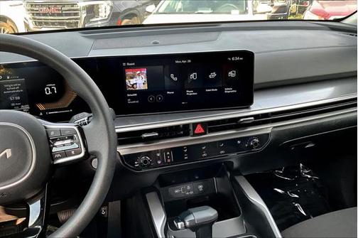 2024 Kia Sorento LX