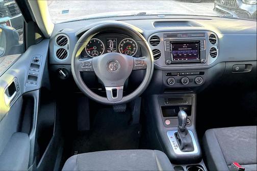2017 Volkswagen Tiguan 2.0T FWD