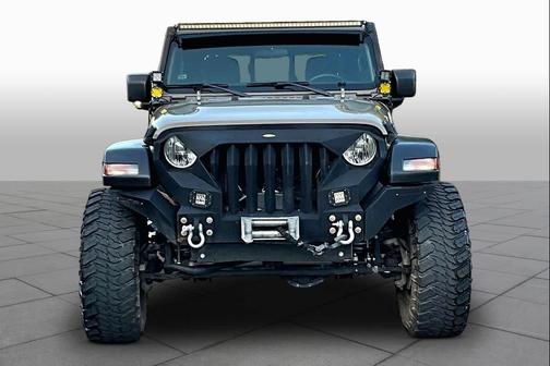 Gator Clearcoat 2020 Jeep Gladiator Sport