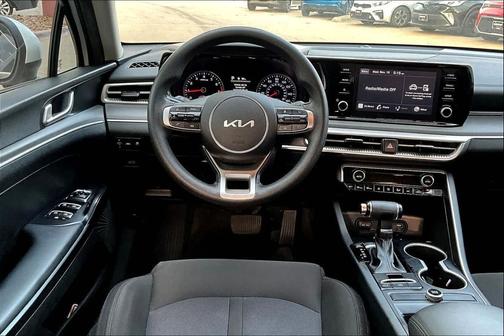 2022 Kia K5 LXS