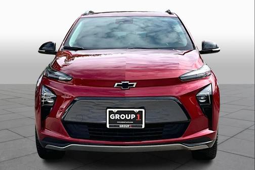 Radiant Red Tintcoat 2023 Chevrolet Bolt EUV FWD LT