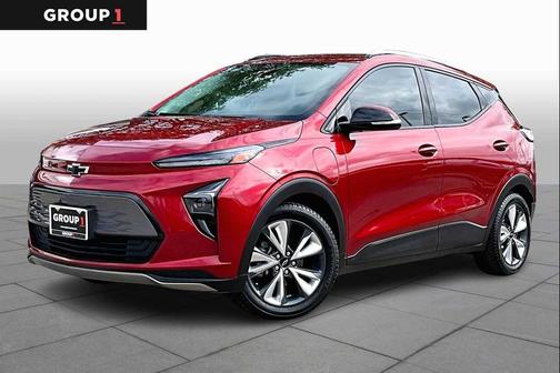 Radiant Red Tintcoat 2023 Chevrolet Bolt EUV FWD LT