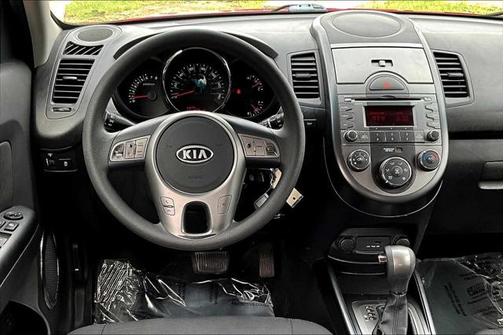 2011 Kia Soul +